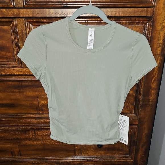 Lululemon Nwts All It Takes Back-Twist Rib Short Sleeve Tops! Sz 6 FOGN! - Picture 2 of 9